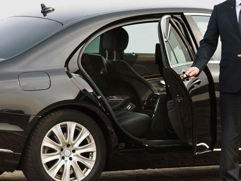 Reliable Airport Taxi Transfers from Toronto to Anywhere You Need 